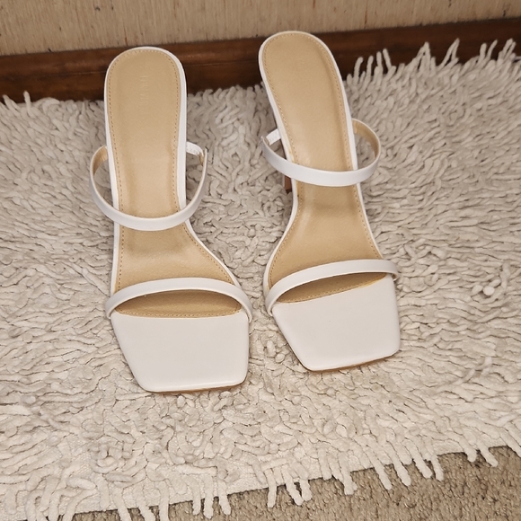 Forever 21 Shoes - Forever 21 Elegant White Heeled Sandals